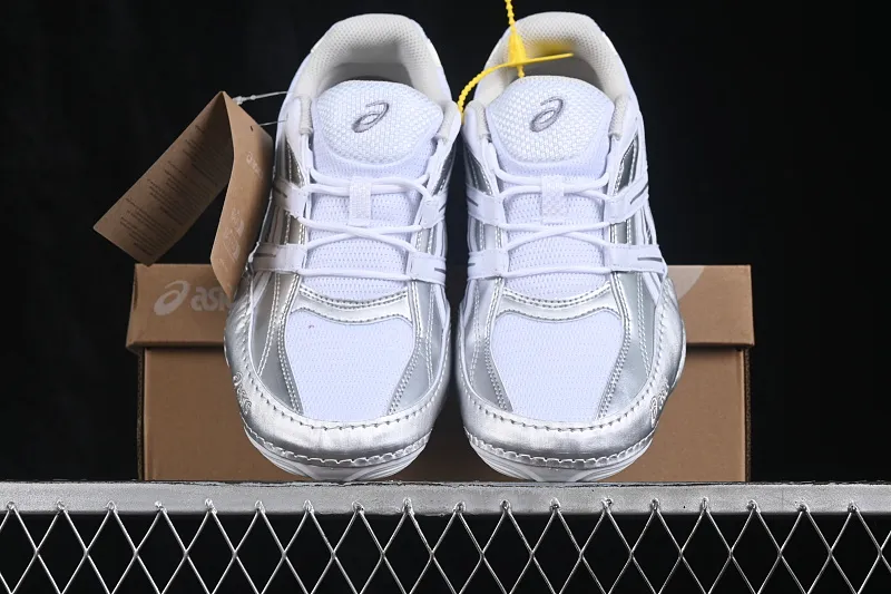 All categories Asics Asics series Asics Hypersync W version Asics Hypersync fashion retro breathable lightweight thin-soled moral training shoes 1203A879-100